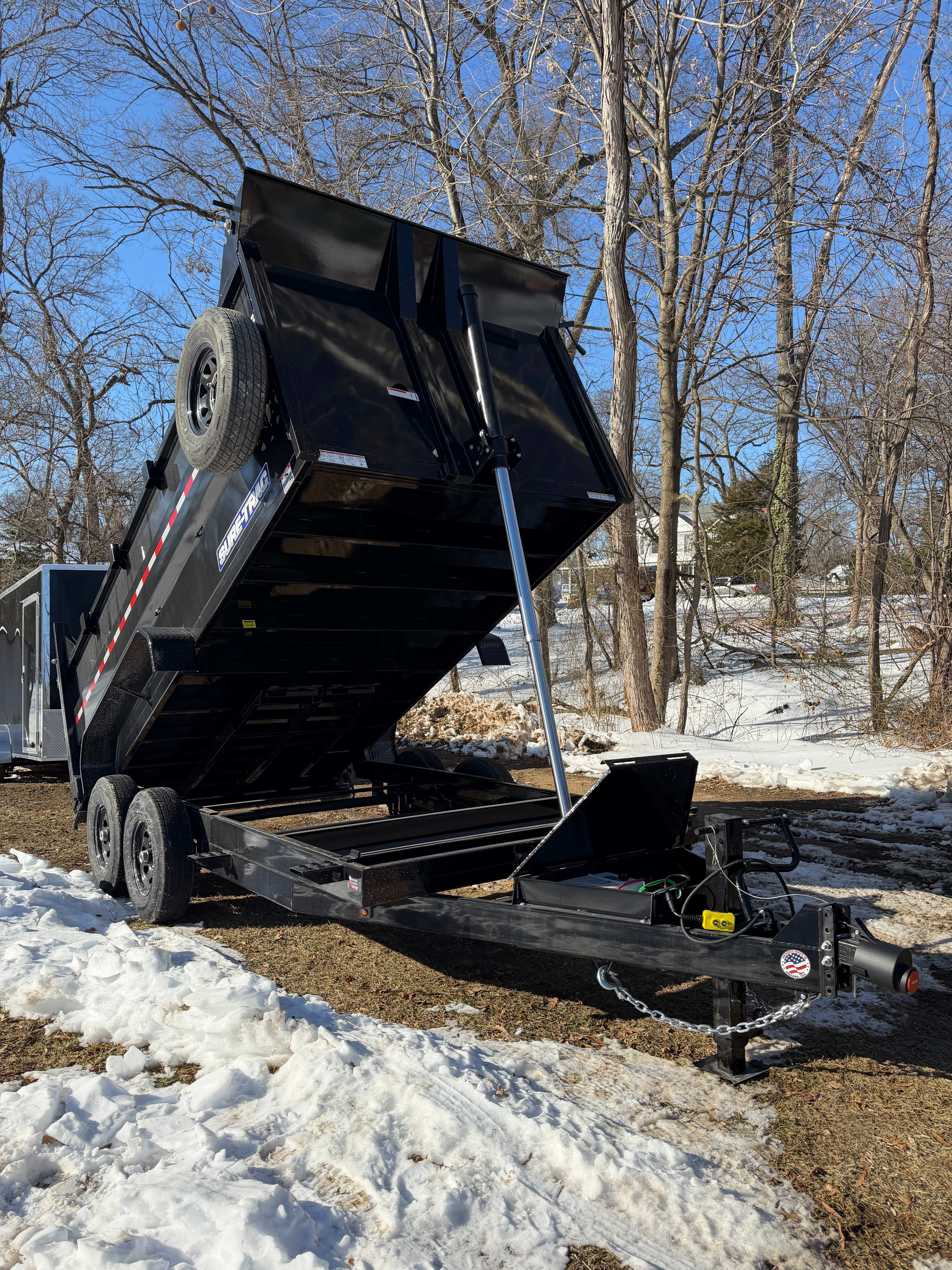 Dump trailer rental 7x14 feet for construction and landscaping in Burlington NJ